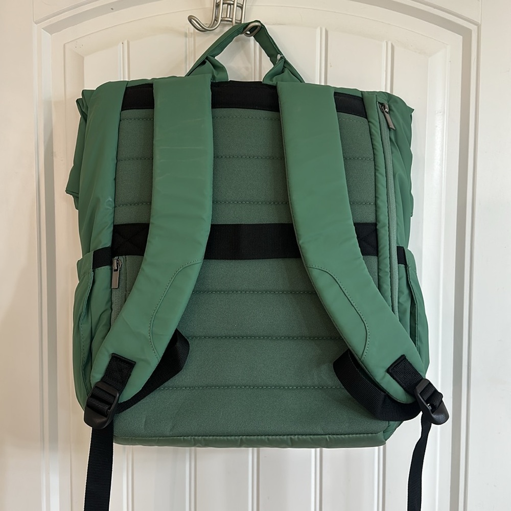 NWT Open Story Puffer Backpack - Green - Picture 10 of 13